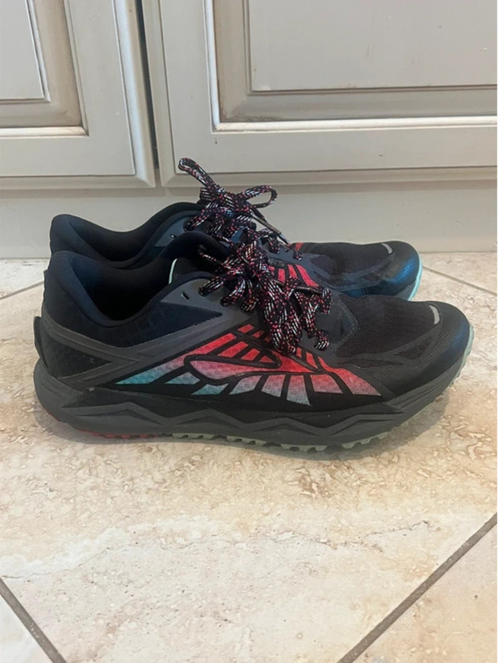 Women's Brooks shoes size 10.5